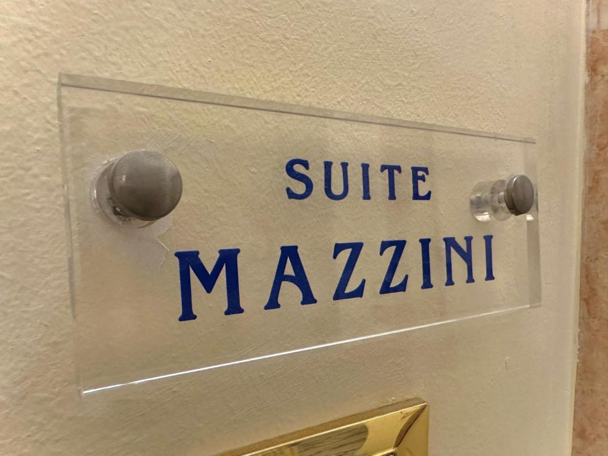 Suite Mazzini Равена Екстериор снимка